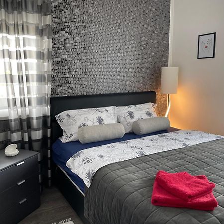Silver Gray Appartment Balatonlelle Eksteriør bilde