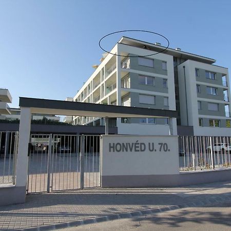 Silver Gray Appartment Balatonlelle Eksteriør bilde
