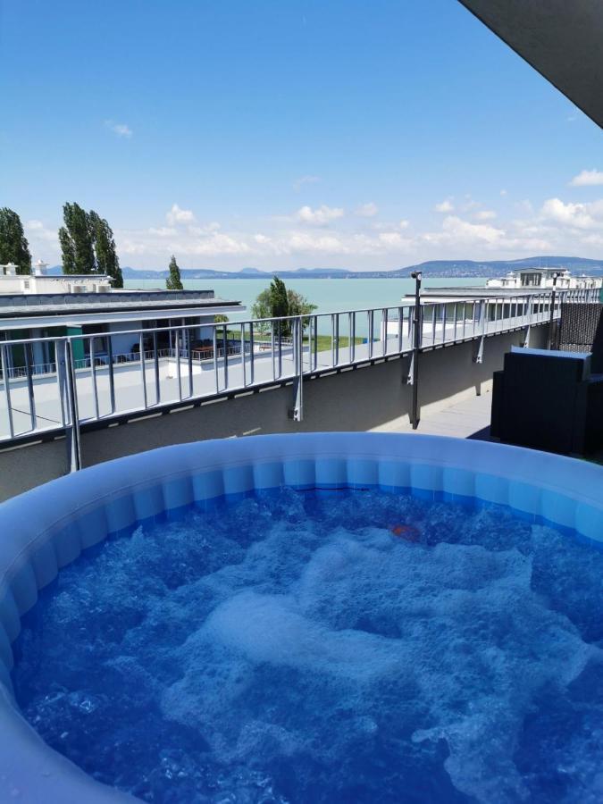 Silver Gray Appartment Balatonlelle Eksteriør bilde