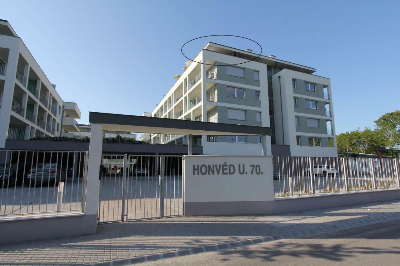 Silver Gray Appartment Balatonlelle Eksteriør bilde
